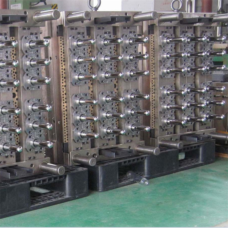 32腔PET塑料水瓶瓶胚模具